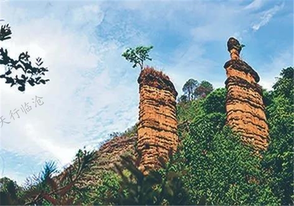 臨滄自然風(fēng)光，騰空出世的土佛