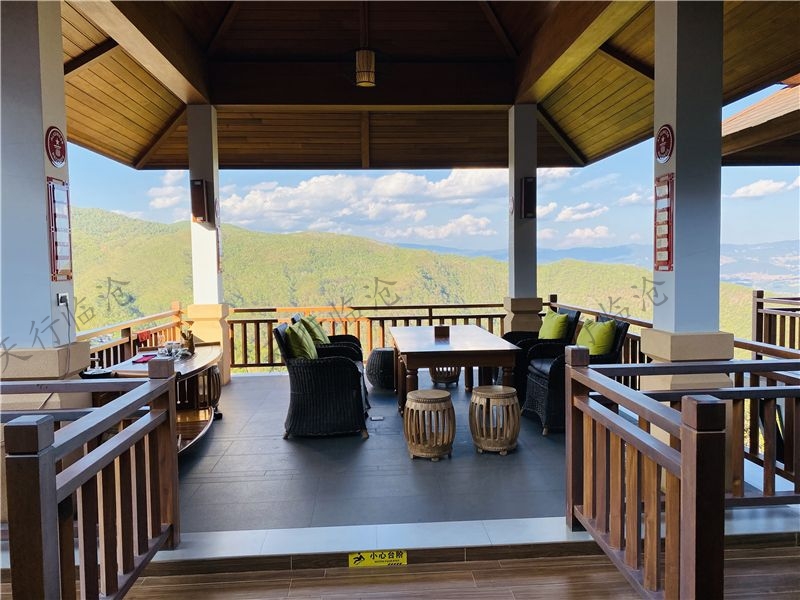 臨滄雙江云頂筑巢茶莊園