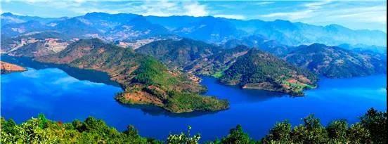 百里長(zhǎng)湖